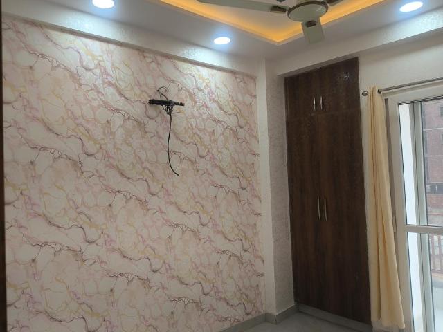 2 BHK Apartment in Sector 110 for resale Noida. The reference number is 20989909