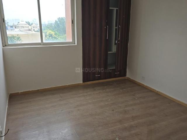 2 BHK Apartment in Sector 110 for resale Noida. The reference number is 21190272