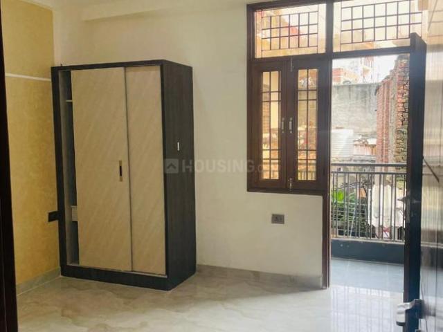 2 BHK Apartment in Sector 110 for resale Noida. The reference number is 21311302