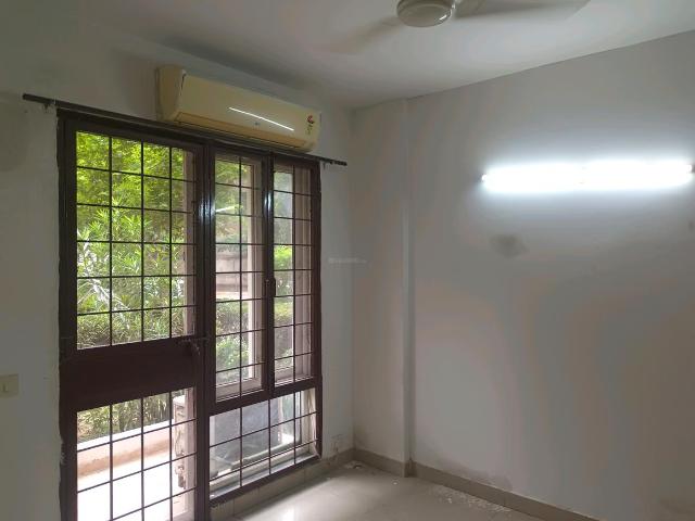 2 BHK Apartment in Sector 110A for rent Gurgaon. The reference number is 21203647
