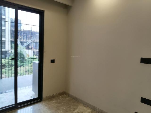 2 BHK Apartment in Sector 111 for rent Gurgaon. The reference number is 16893210