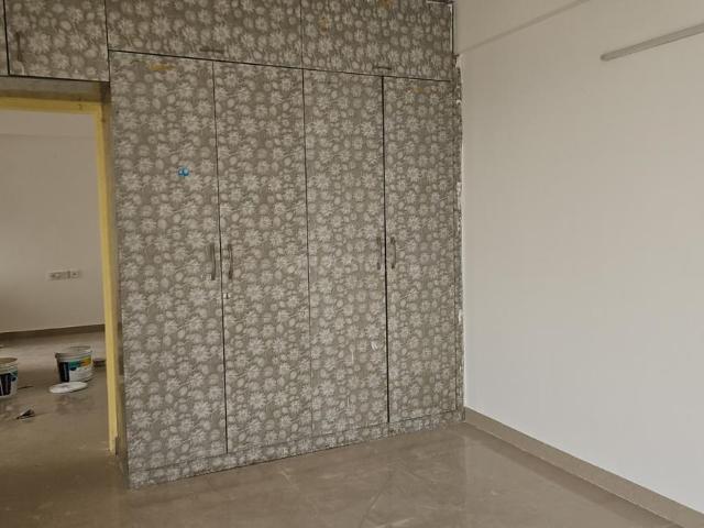 2 BHK Apartment in Sector 111 for rent Gurgaon. The reference number is 20760295