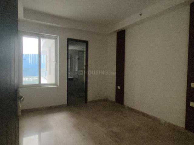 2 BHK Apartment in Sector 111 for resale Gurgaon. The reference number is 20347665