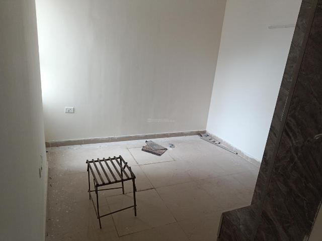 2 BHK Apartment in Sector 112 for rent Gurgaon. The reference number is 20731338