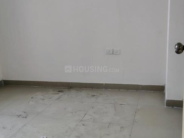 2 BHK Apartment in Sector 112 for resale Gurgaon. The reference number is 21120804