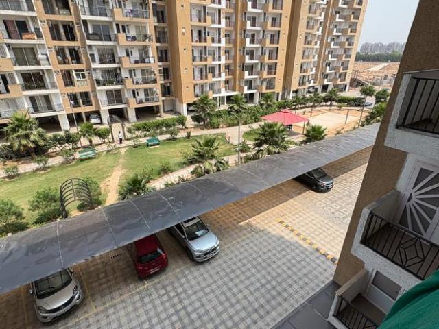 2 BHK Apartment in Sector 114 for rent Mohali. The reference number is 18388010