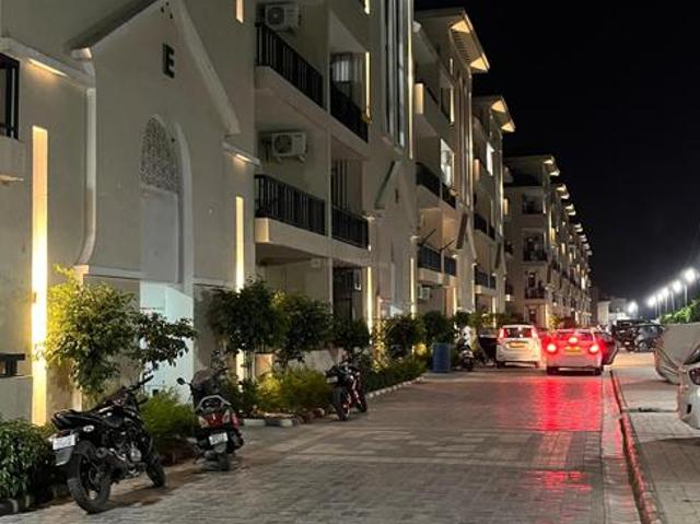 2 BHK Apartment in Sector 115 for rent Mohali. The reference number is 18573963