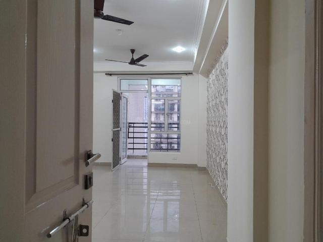 2 BHK Apartment in Sector 119 for rent Noida. The reference number is 20944820