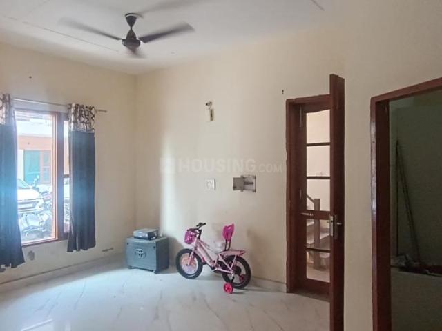 2 BHK Apartment in Sector 127 for rent Mohali. The reference number is 21287839