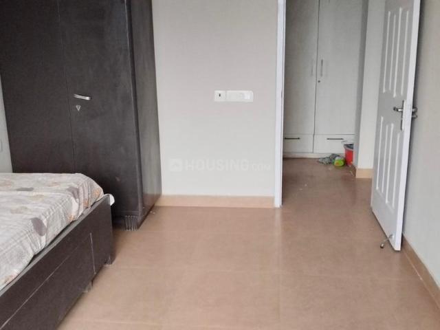 2 BHK Apartment in Sector 128 for rent Noida. The reference number is 20925268