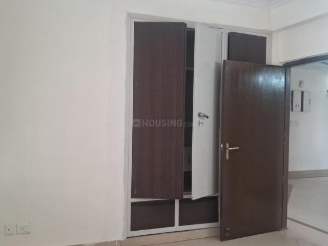 2 BHK Apartment in Sector 12 Dwarka for rent New Delhi. The reference number is 19775742