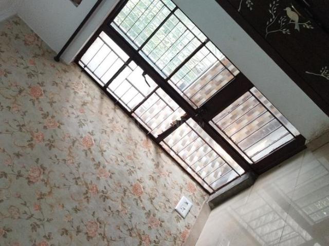 2 BHK Apartment in Sector 12 Dwarka for rent New Delhi. The reference number is 21178506