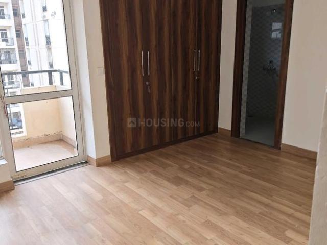 2 BHK Apartment in Sector 133 for rent Noida. The reference number is 20511137
