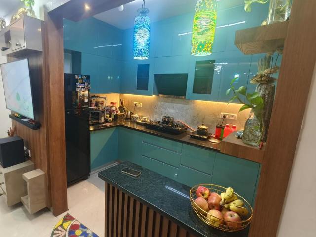 2 BHK Apartment in Sector 133 for rent Noida. The reference number is 20739212