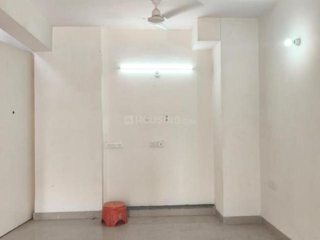 2 BHK Apartment in Sector 133 for rent Noida. The reference number is 20847061