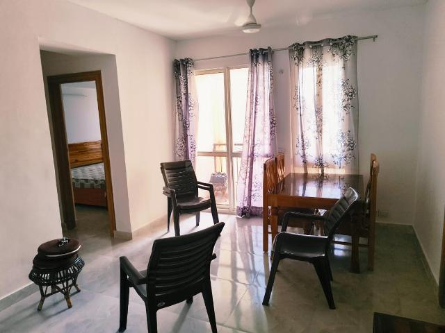 2 BHK Apartment in Sector 133 for rent Noida. The reference number is 21195305