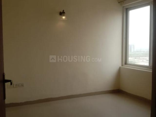 2 BHK Apartment in Sector 130 for rent Noida. The reference number is 21116364