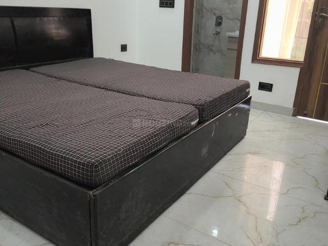 2 BHK Apartment in Sector 130 for resale Noida. The reference number is 20090825