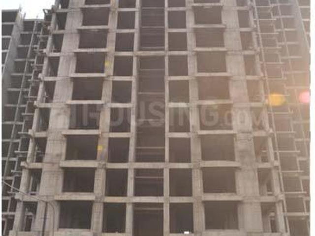 2 BHK Apartment in Sector 131 for resale Noida. The reference number is 19584740