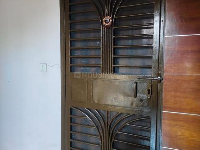 2 BHK Apartment in Sector 137 for rent Noida. The reference number is 14071151
