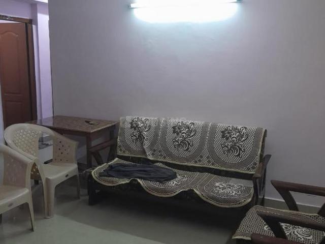 2 BHK Apartment in Sector 137 for rent Noida. The reference number is 18508621