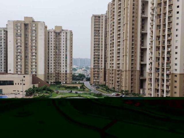 2 BHK Apartment in Sector 137 for rent Noida. The reference number is 20149134