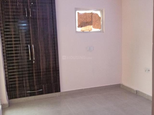 2 BHK Apartment in Sector 137 for rent Noida. The reference number is 20304226