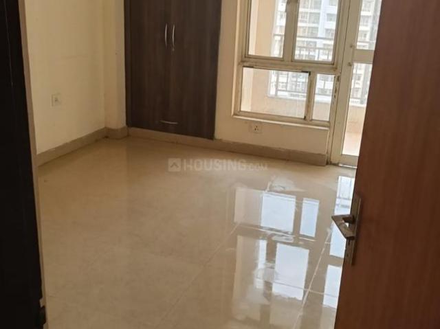 2 BHK Apartment in Sector 137 for rent Noida. The reference number is 20591120