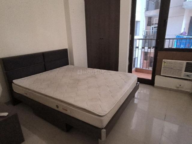 2 BHK Apartment in Sector 137 for rent Noida. The reference number is 20514599