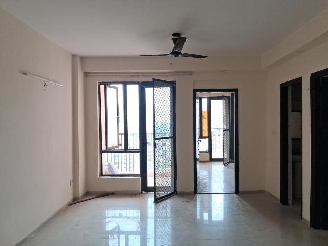 2 BHK Apartment in Sector 137 for rent Noida. The reference number is 20660222