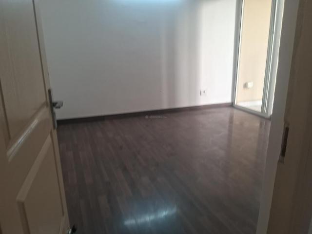 2 BHK Apartment in Sector 137 for rent Noida. The reference number is 20705639