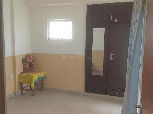2 BHK Apartment in Sector 137 for rent Noida. The reference number is 20824982