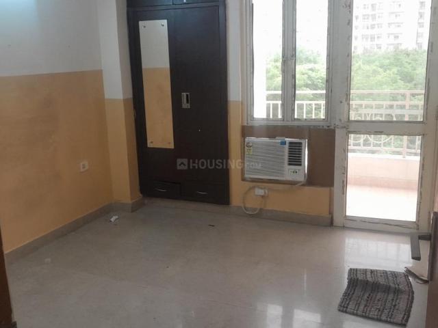 2 BHK Apartment in Sector 137 for rent Noida. The reference number is 20836579