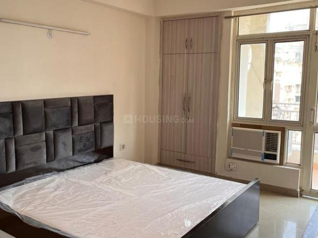 2 BHK Apartment in Sector 137 for rent Noida. The reference number is 21046326