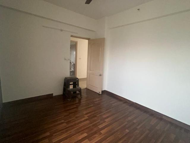 2 BHK Apartment in Sector 137 for rent Noida. The reference number is 21059140