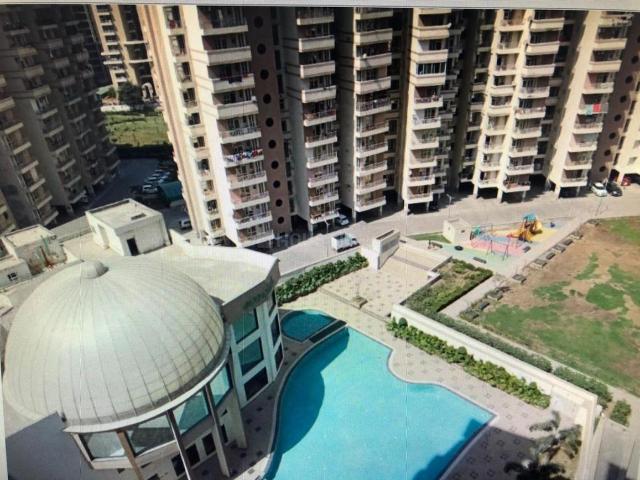 2 BHK Apartment in Sector 137 for rent Noida. The reference number is 21092674