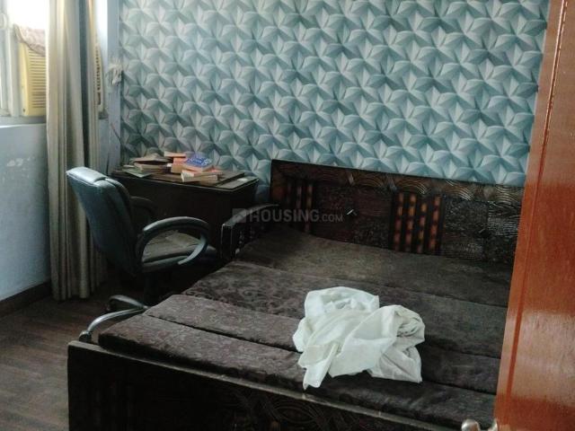 2 BHK Apartment in Sector 137 for rent Noida. The reference number is 21343485