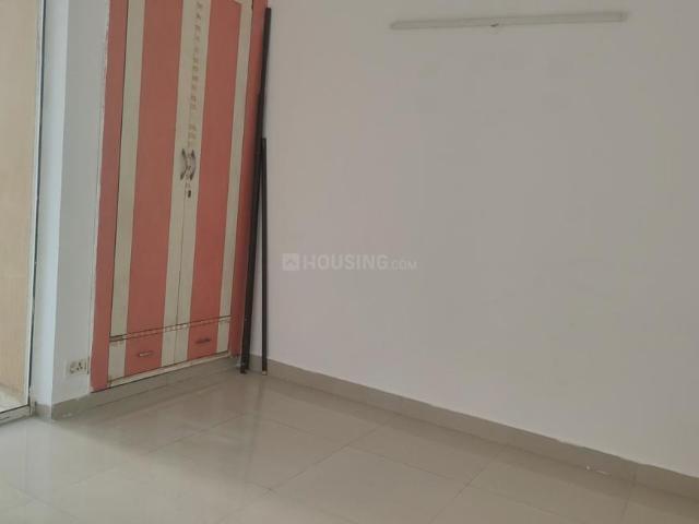 2 BHK Apartment in Sector 137 for resale Noida. The reference number is 19935602