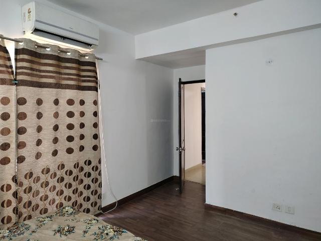 2 BHK Apartment in Sector 137 for resale Noida. The reference number is 20476727