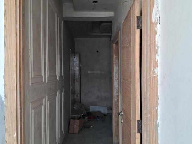 2 BHK Apartment in Sector 49 for resale Noida. The reference number is 21277799