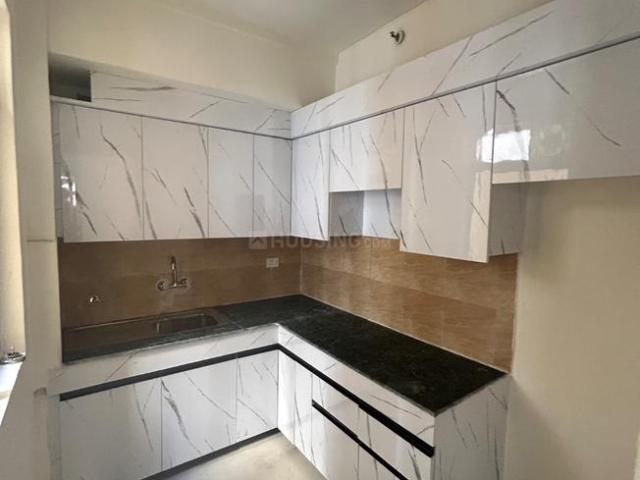 2 BHK Apartment in Sector 134 for rent Noida. The reference number is 18291511