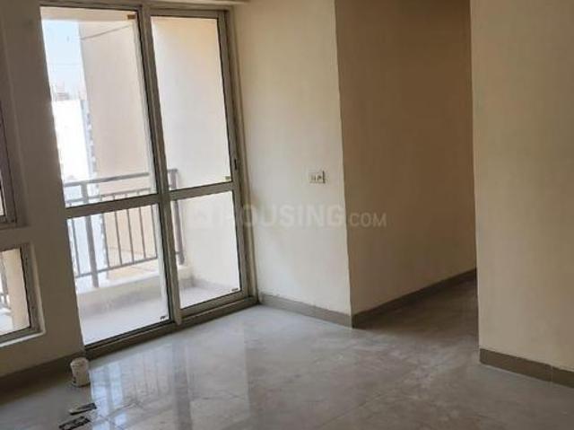 2 BHK Apartment in Sector 134 for rent Noida. The reference number is 20555954