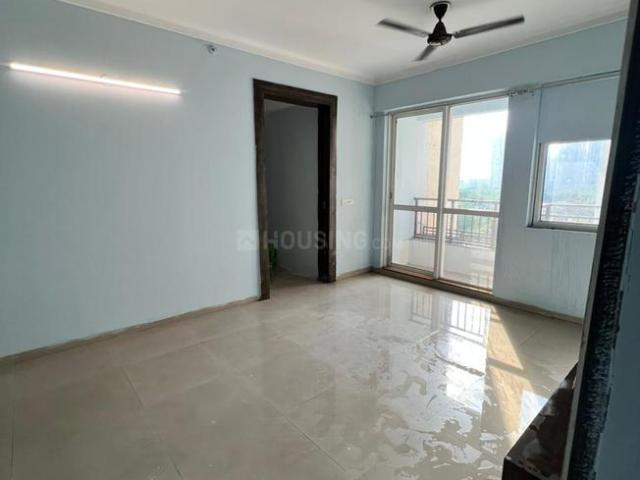 2 BHK Apartment in Sector 134 for rent Noida. The reference number is 20808718