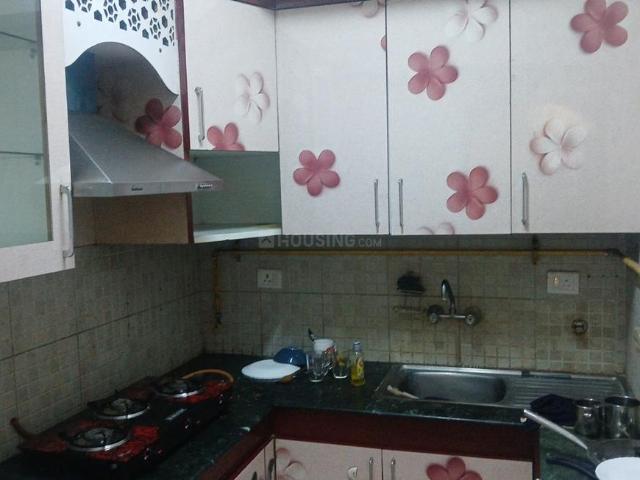 2 BHK Apartment in Sector 134 for rent Noida. The reference number is 20813803