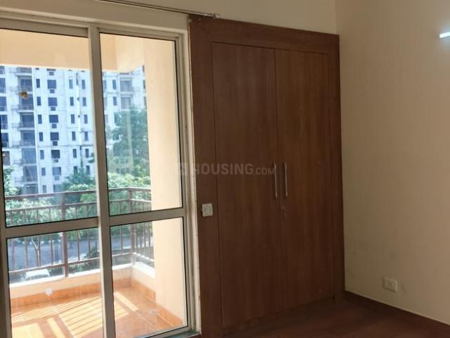 2 BHK Apartment in Sector 134 for rent Noida. The reference number is 20918462