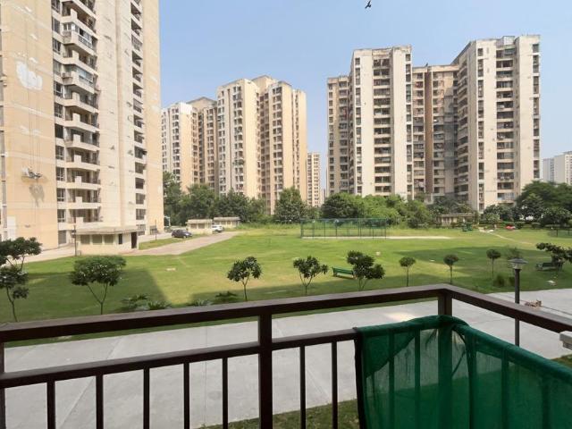 2 BHK Apartment in Sector 134 for rent Noida. The reference number is 21170386