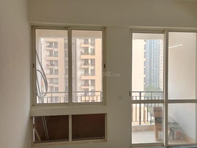 2 BHK Apartment in Sector 134 for resale Noida. The reference number is 15613840