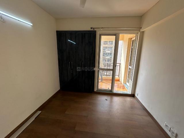 2 BHK Apartment in Sector 134 for resale Noida. The reference number is 18499439