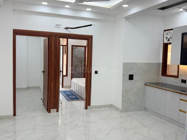 2 BHK Apartment in Sector 135 for resale Noida. The reference number is 17618985