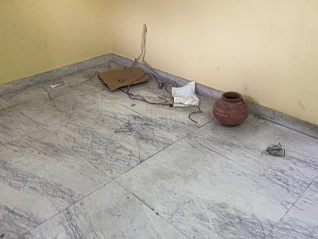 2 BHK Apartment in Sector 13 Dwarka for rent New Delhi. The reference number is 19751759